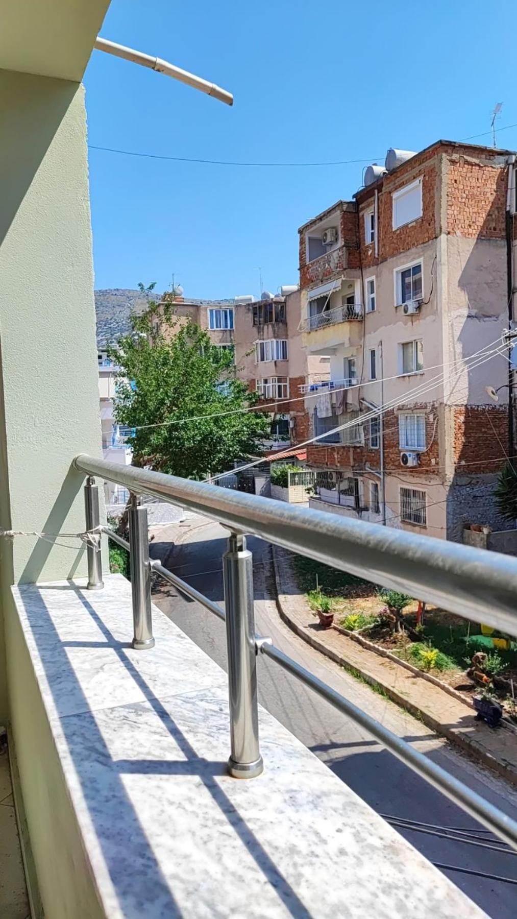 סרנדה Dea1 Majlinda Apartment מראה חיצוני תמונה